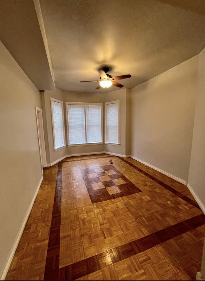 Property Photo:  4039 W Wilcox Street 2  IL 60624 