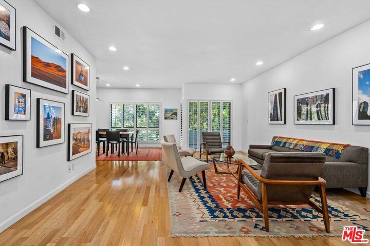 Property Photo:  651 Wilcox Avenue 3G  CA 90004 