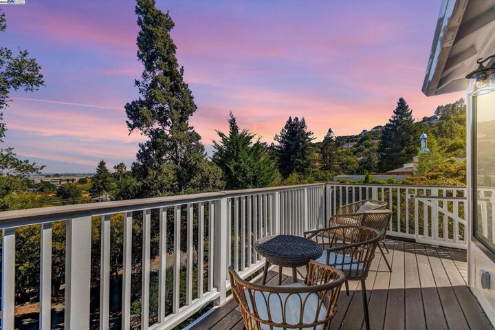 148 Auburn St  San Rafael CA 94901 photo