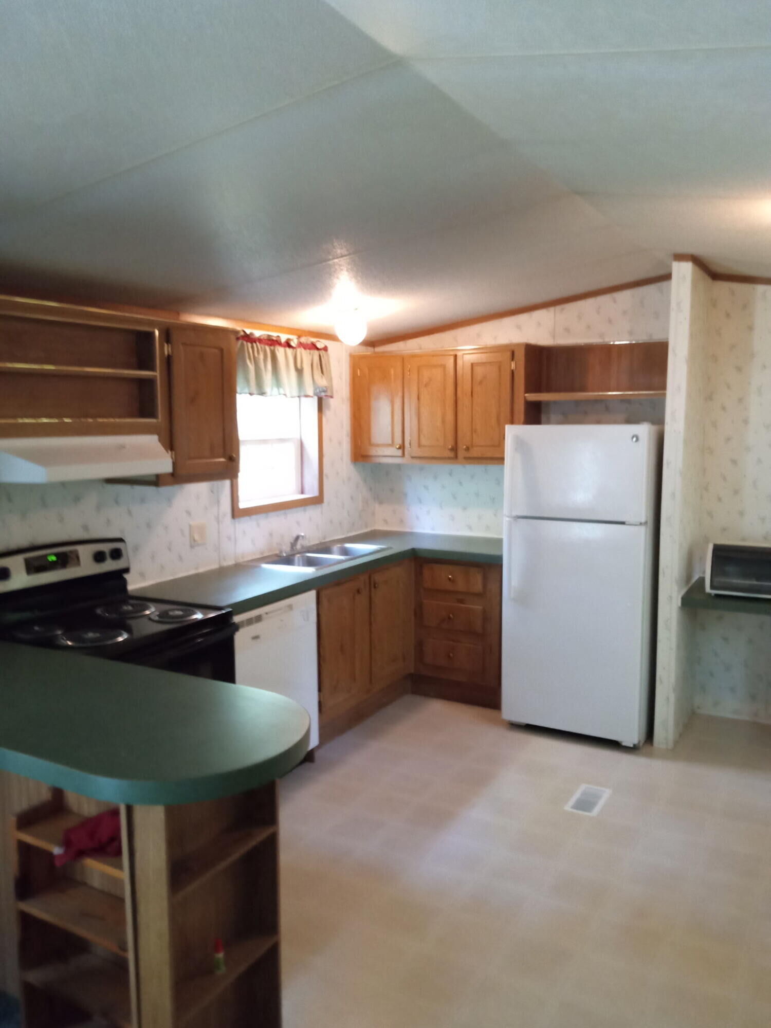 Property Photo:  1051 Gardiner Road 3  ME 04578 
