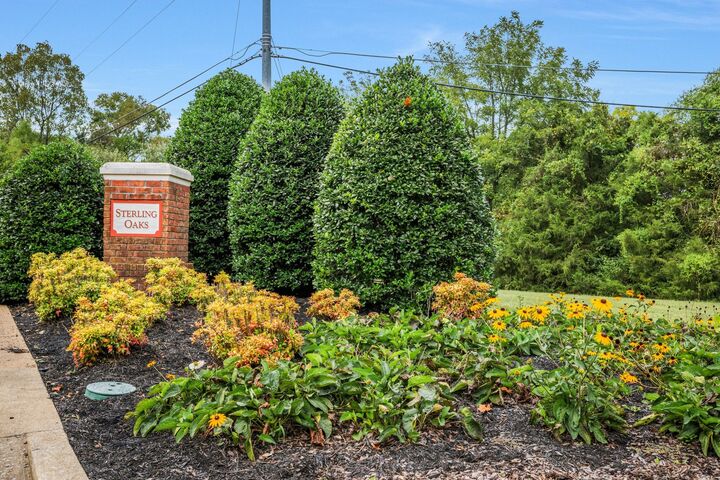 Property Photo: 5909 Westheimer Dr TN 37027