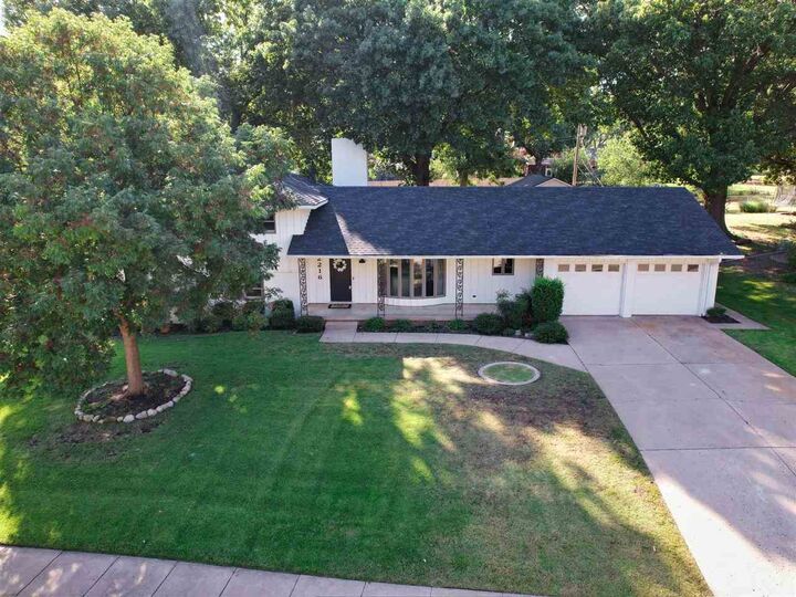 Property Photo:  2216 El Camino  OK 74604 