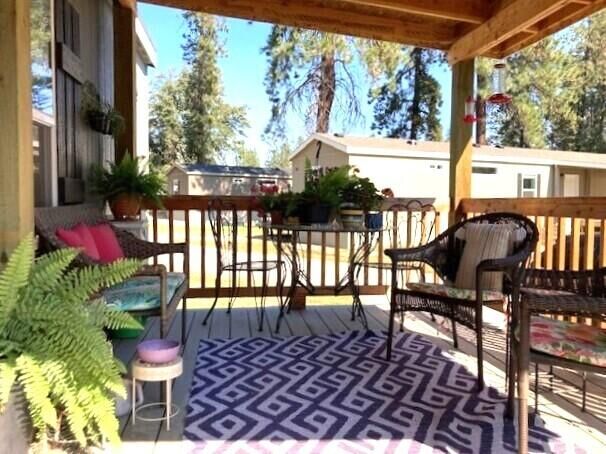 Property Photo:  5 Columbia Dr  WA 99141 