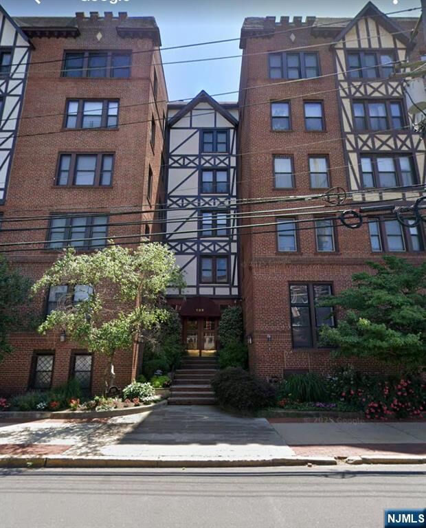 109 Grand Avenue 1A  Englewood NJ 07631 photo