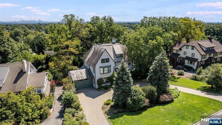 Property Photo:  189 Upper Mountain Avenue  NJ 07042 