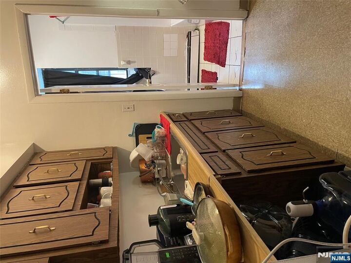 Property Photo:  101 Center 8  NJ 07011 