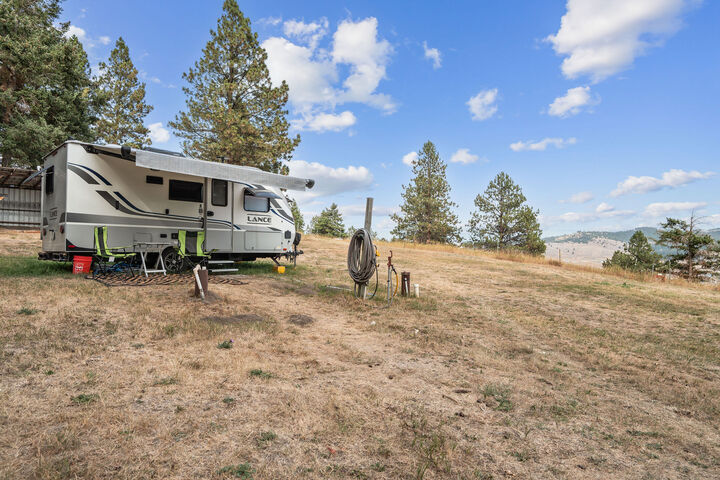 Property Photo:  637 Vonderheide Lane  MT 59901 