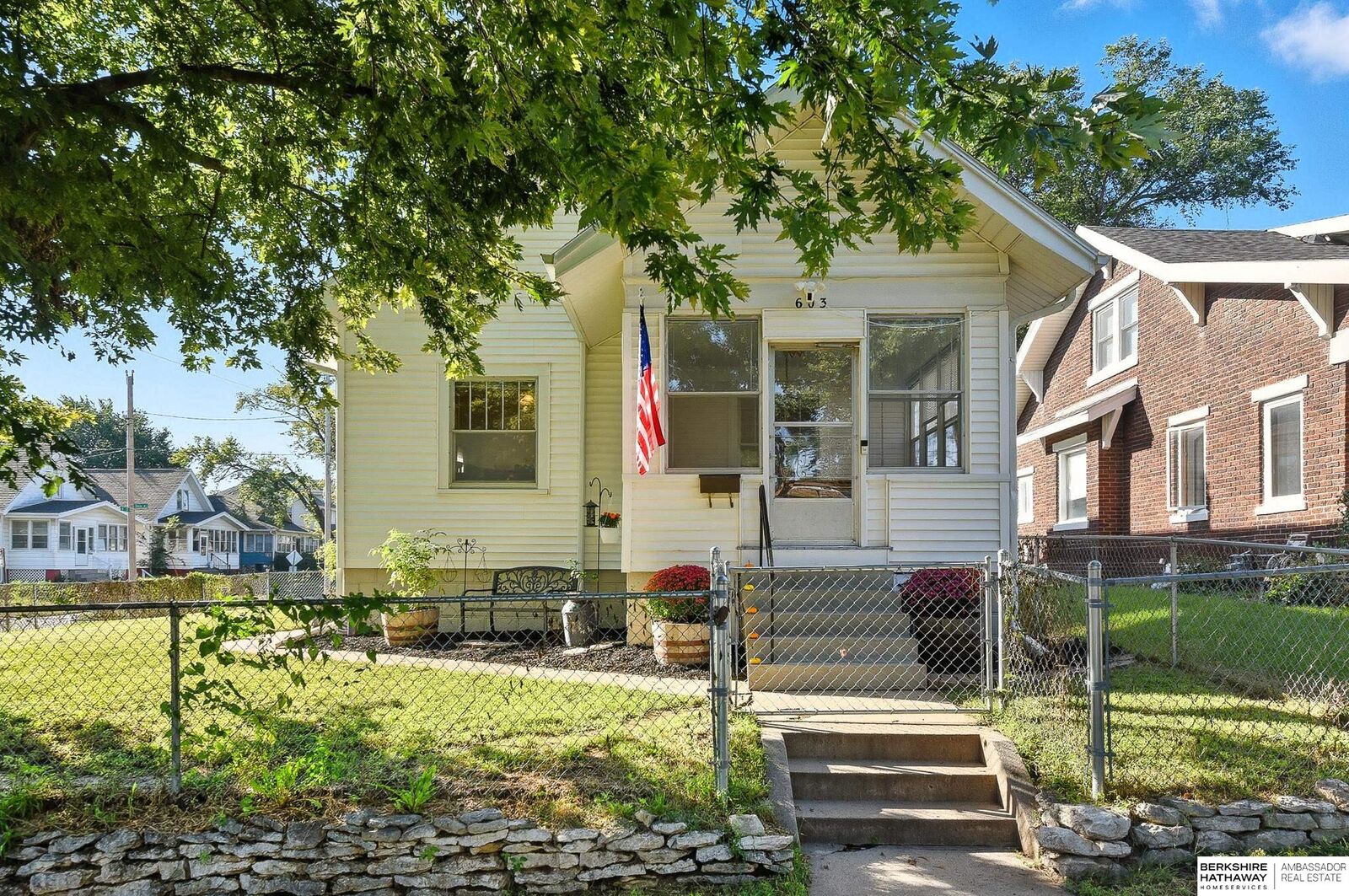 Property Photo:  603 Dorcas Street  NE 68108 