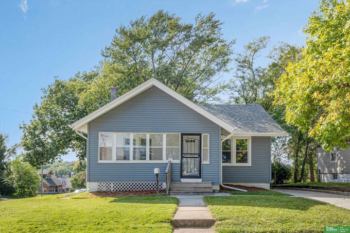 1104 N 45th Street  Omaha NE 68132 photo