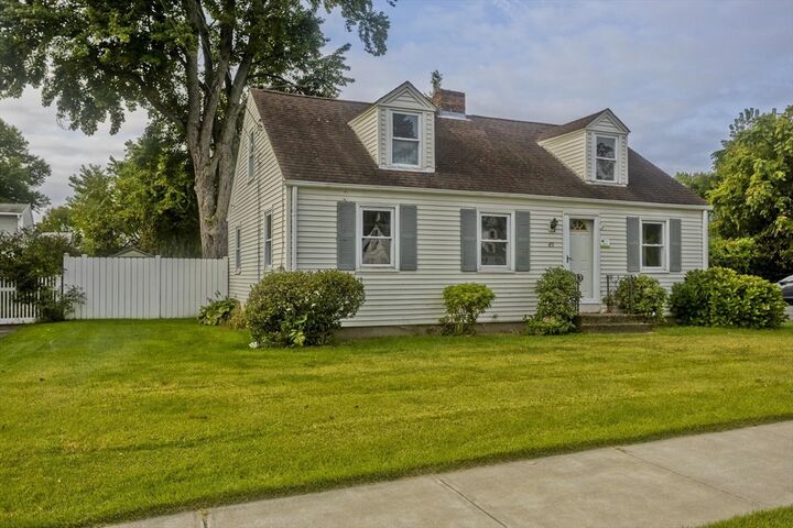 Property Photo: 85 Alhambra Cir N MA 01001