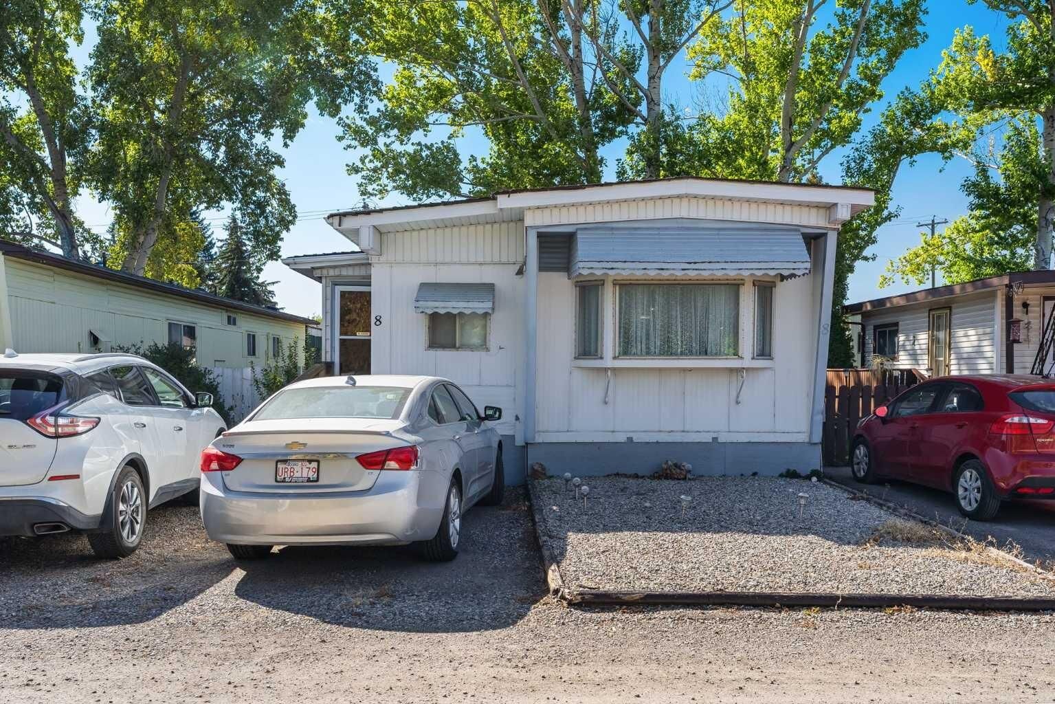 Photo de la propriété:  134 Village Way 8  AB T1P 1A2 