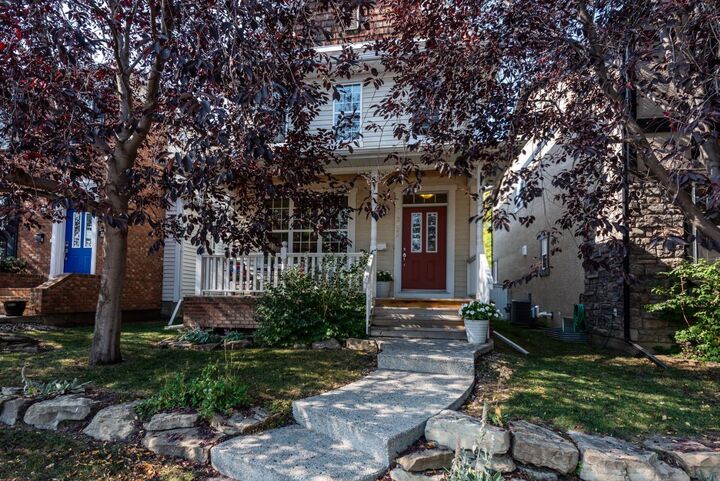 3835 20 Street SW  Calgary AB T2T 6M7 photo