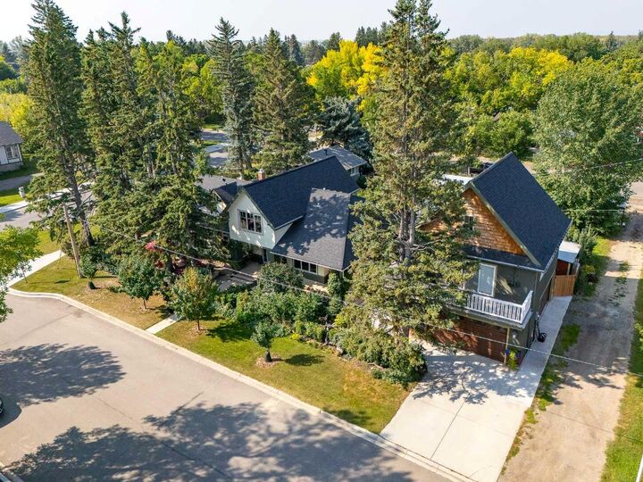 Property Photo:  602 Macleod Trail SW  AB T1V 1B5 