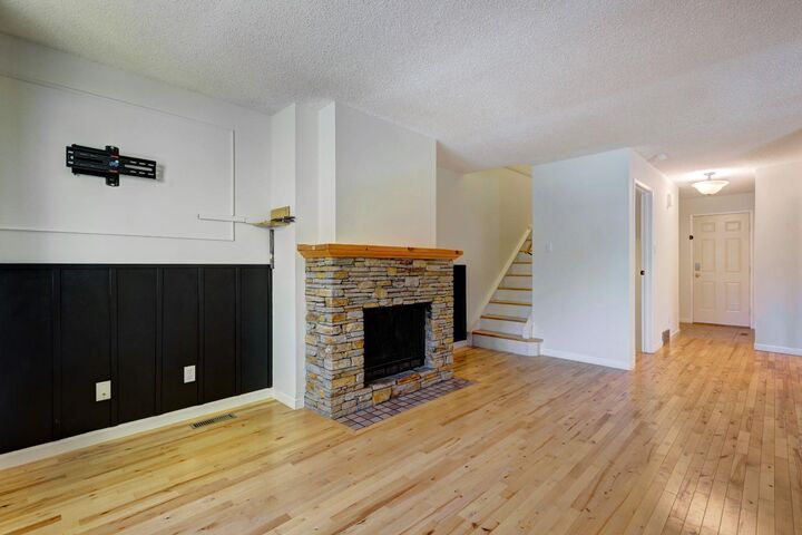 Property Photo:  200 Three Sisters Drive 105  AB T1W 2M1 