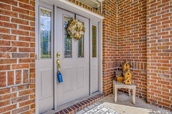 Property Photo: 2032 Hamilton Crossing FL 32533