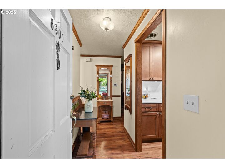 Property Photo:  8300 SE 78th Ave  OR 97206 