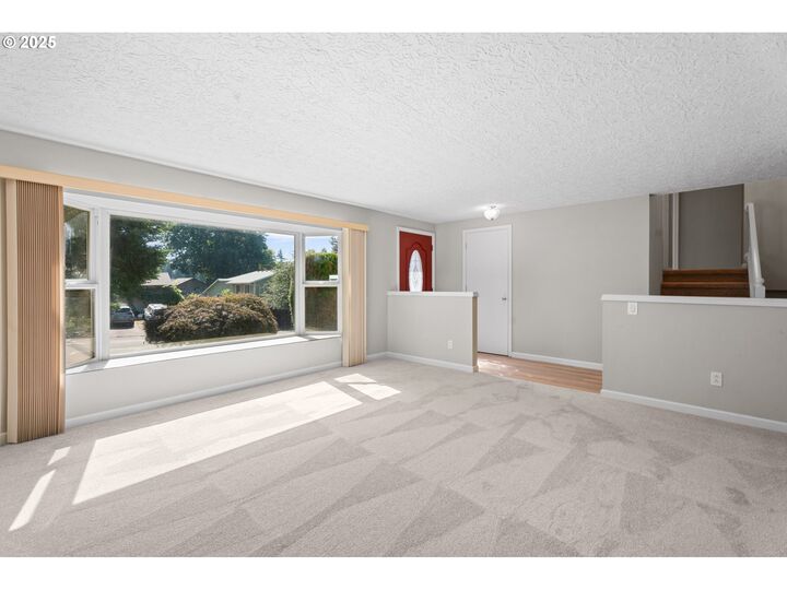 Property Photo: 314 NW 102nd St WA 98685