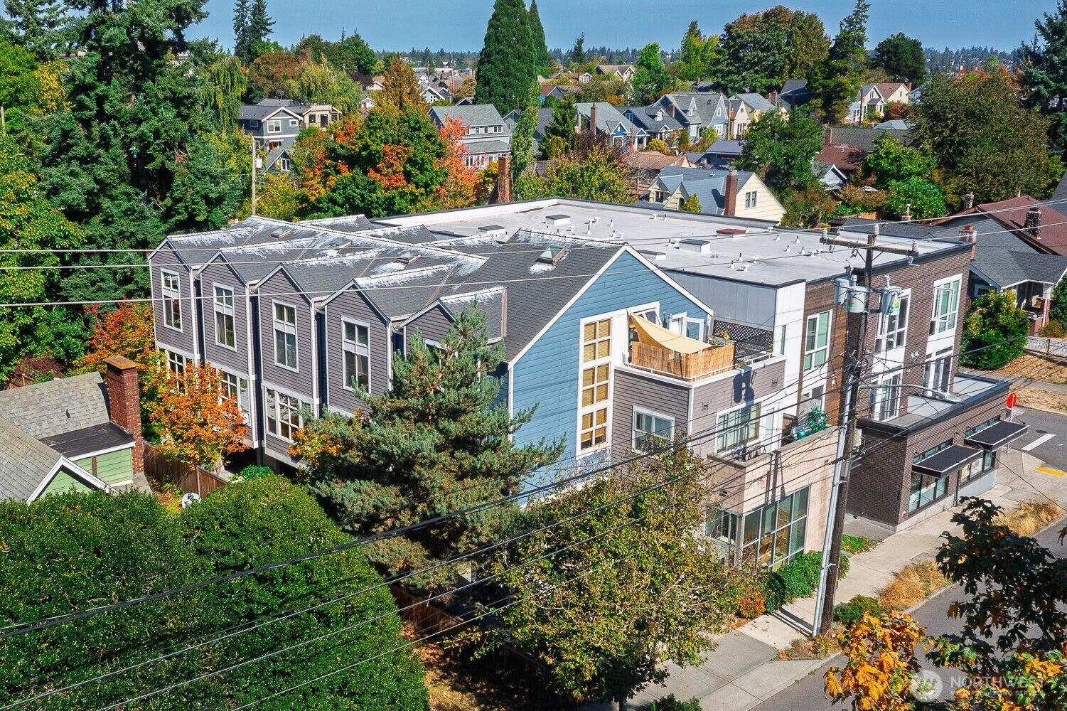 Property Photo:  2502 N 50th Street 101  WA 98103 