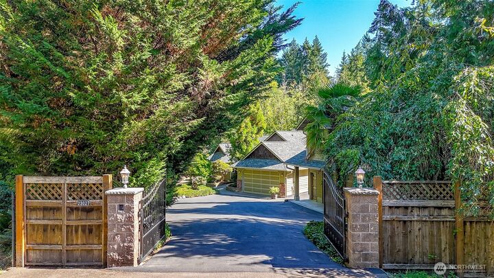 Property Photo: 23027 Country Drive E WA 98338