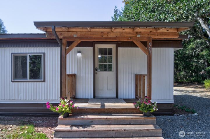 Property Photo:  987  Tipsoo Loop N  WA 98576 