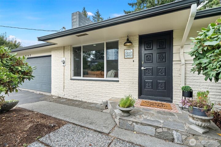 Property Photo:  3563 N Whitman  WA 98407 