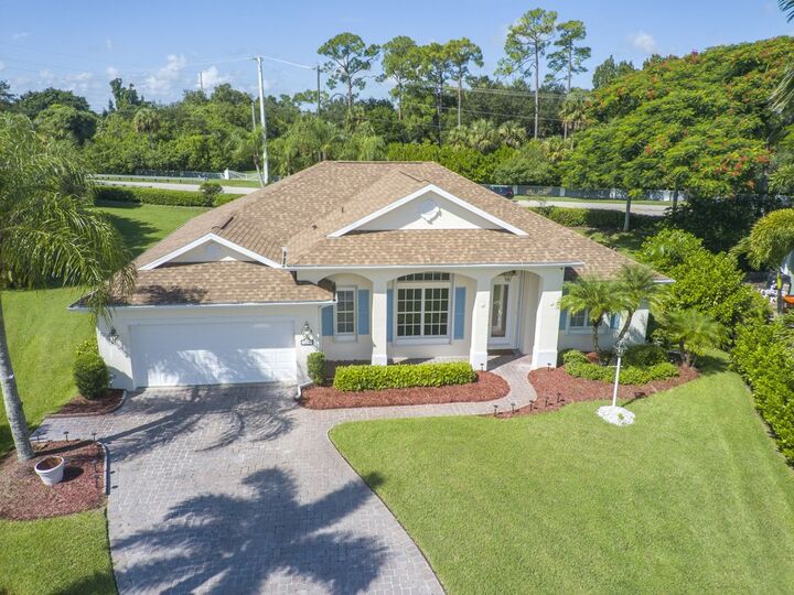 305 Bourdeaux Drive SW  Vero Beach FL 32968 photo