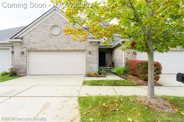 Property Photo:  778 Knolls Landing Drive  MI 48381 