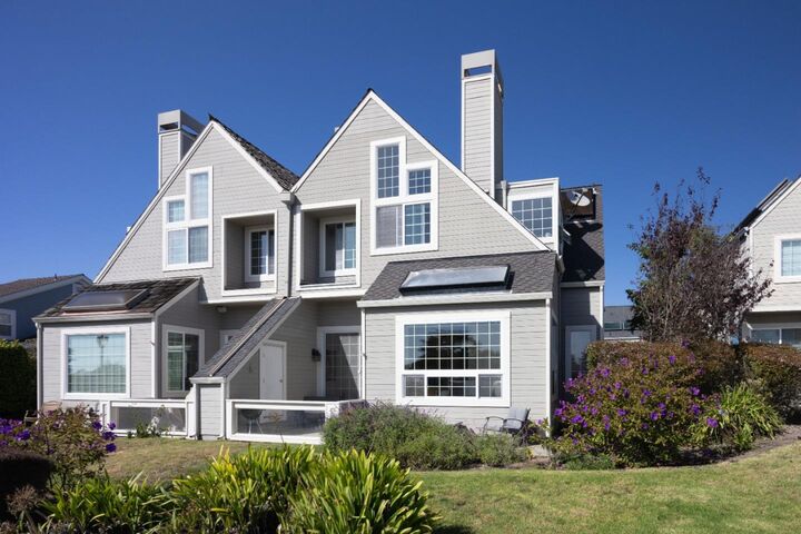 21 Merion Road  Half Moon Bay CA 94019 photo