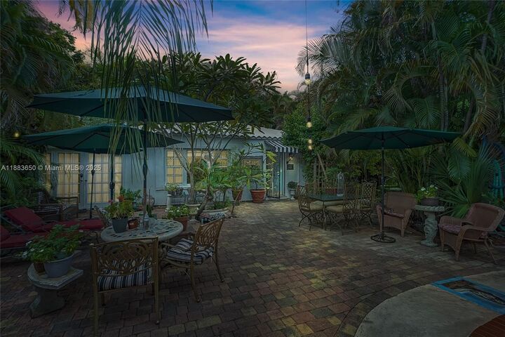 Property Photo: 9156 NW 3rd Ave FL 33150