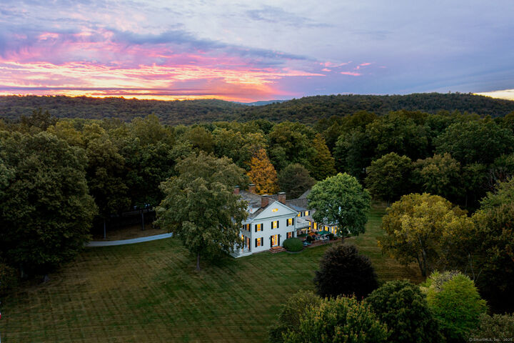 Property Photo: 406 Shunpike Road NY 12545