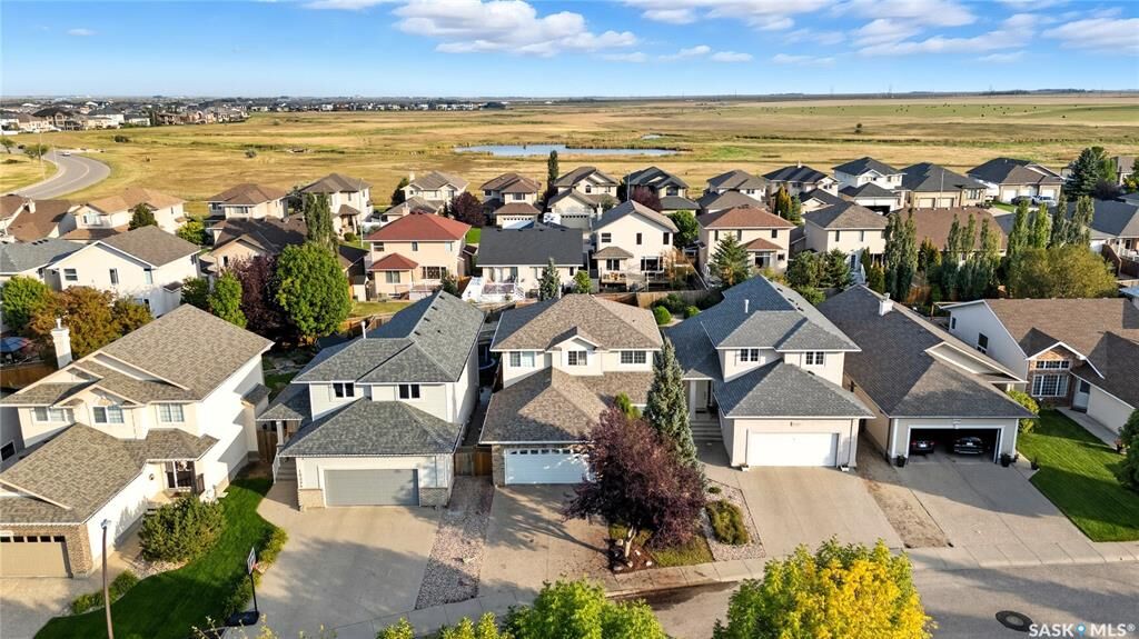 Photo de la propriété:  10338 Wascana Estates  SK S4V 2X1 