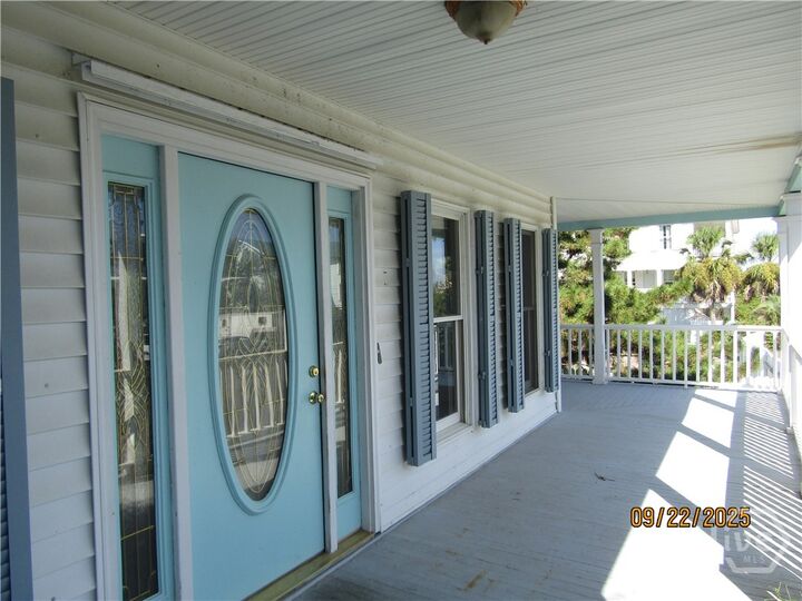 Property Photo:  4 Palmwood Court  GA 31328 