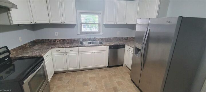 Property Photo:  1101 Lawson Street  NC 27288 