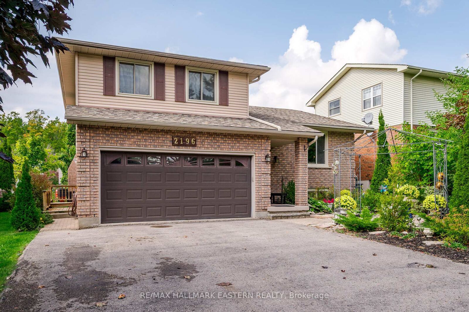 Property Photo:  2196 Lorraine Drive  ON K9L 1X5 
