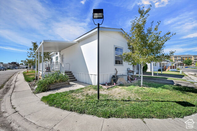 Property Photo: 1167 W Hacienda Dr UT 84119