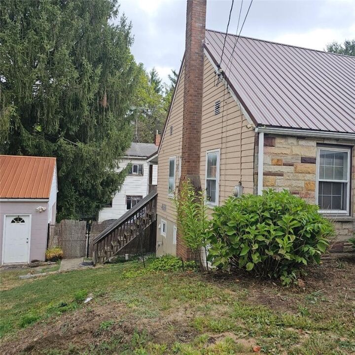 Property Photo: 128 3rd Avenue PA 15010
