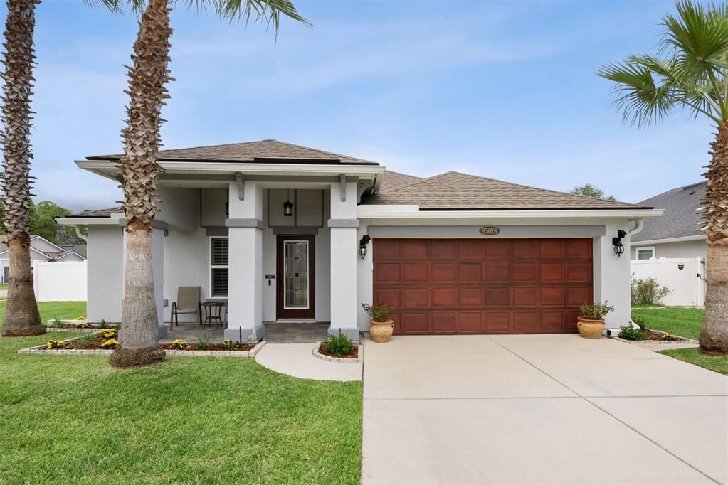 Property Photo: 95028 Cheswick Oaks Drive FL 32034