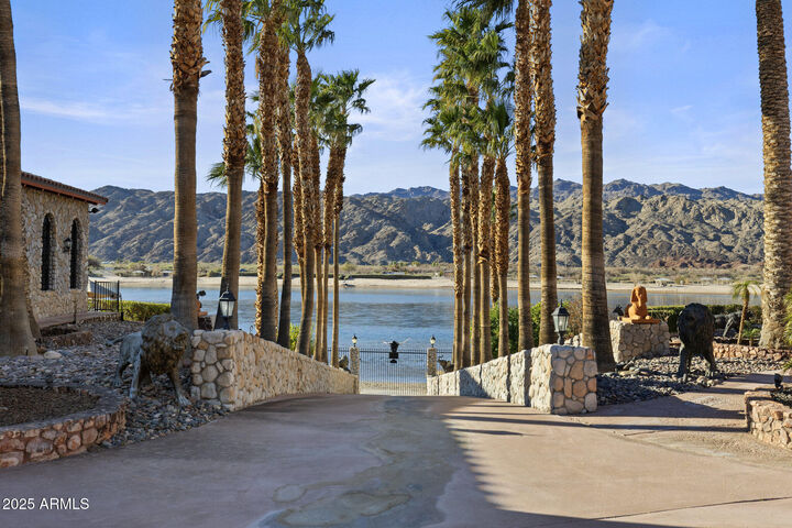 Property Photo:  361 Riverfront Drive  AZ 86442 