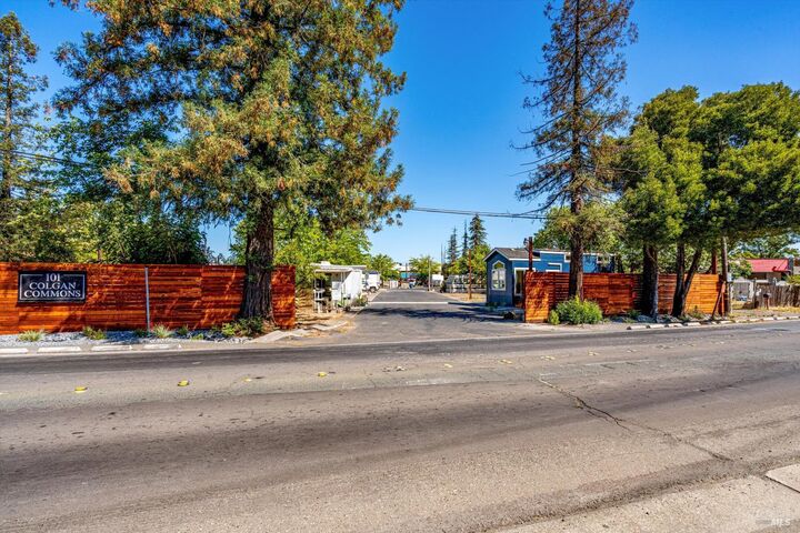 Property Photo:  101 Colgan Avenue 25  CA 95404 