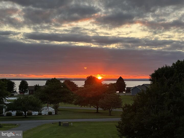 Property Photo:  148 Bay Circle  MD 21919 
