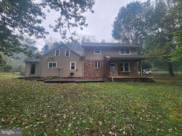 Property Photo:  232 Mansion House Road  PA 17545 