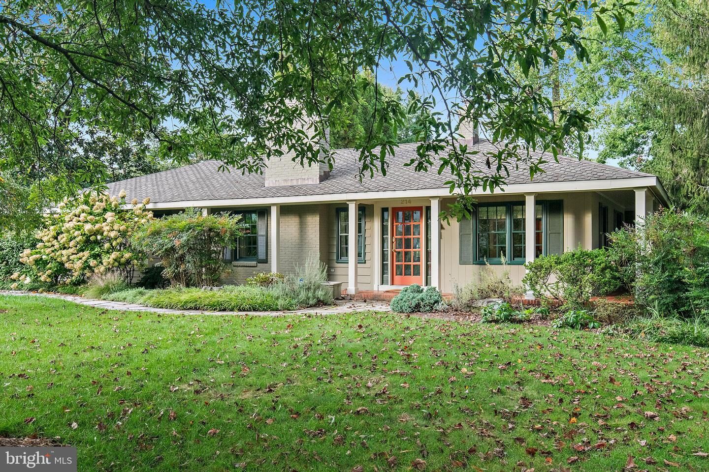 Property Photo:  214 Wardour Drive  MD 21401 