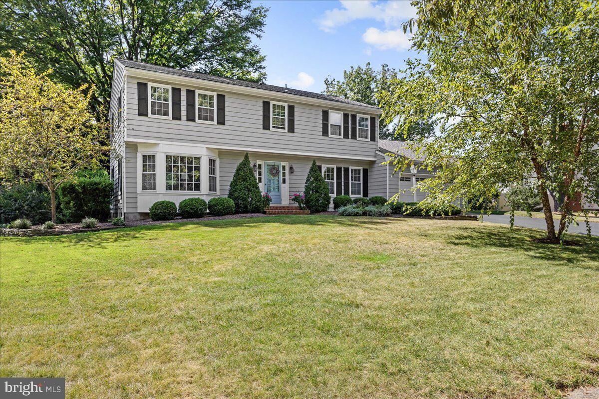 Property Photo:  20 Berkshire Drive  NJ 08550 