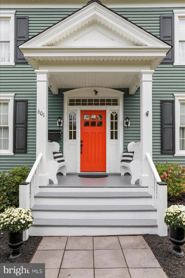Property Photo:  601 S West Street  VA 22701 