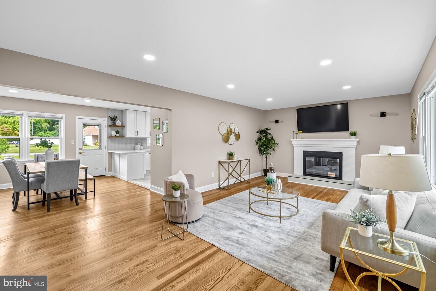 Property Photo:  310 Spruce Street  MD 20646 