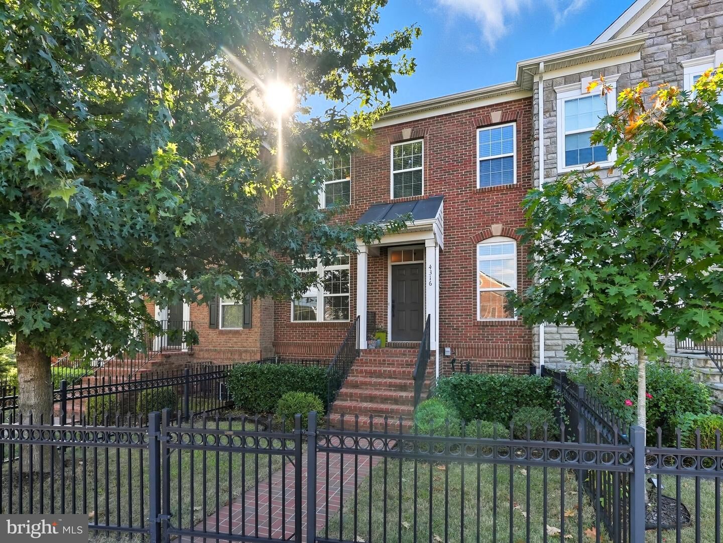 Property Photo: 4316 Chain Bridge Road VA 22030