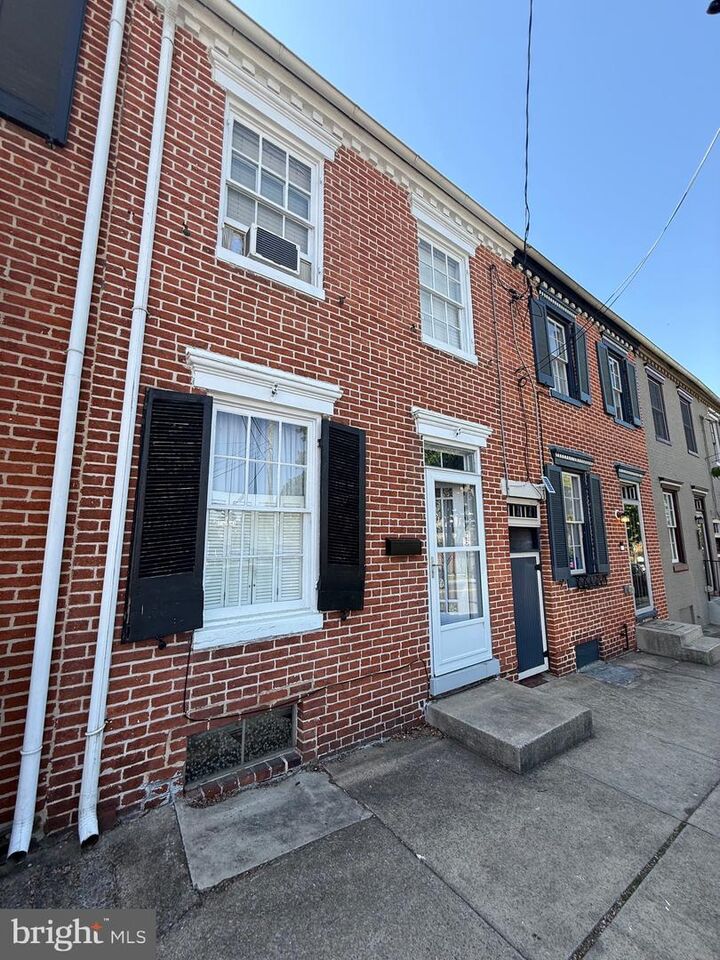 Property Photo:  427 S Market Street  MD 21701 