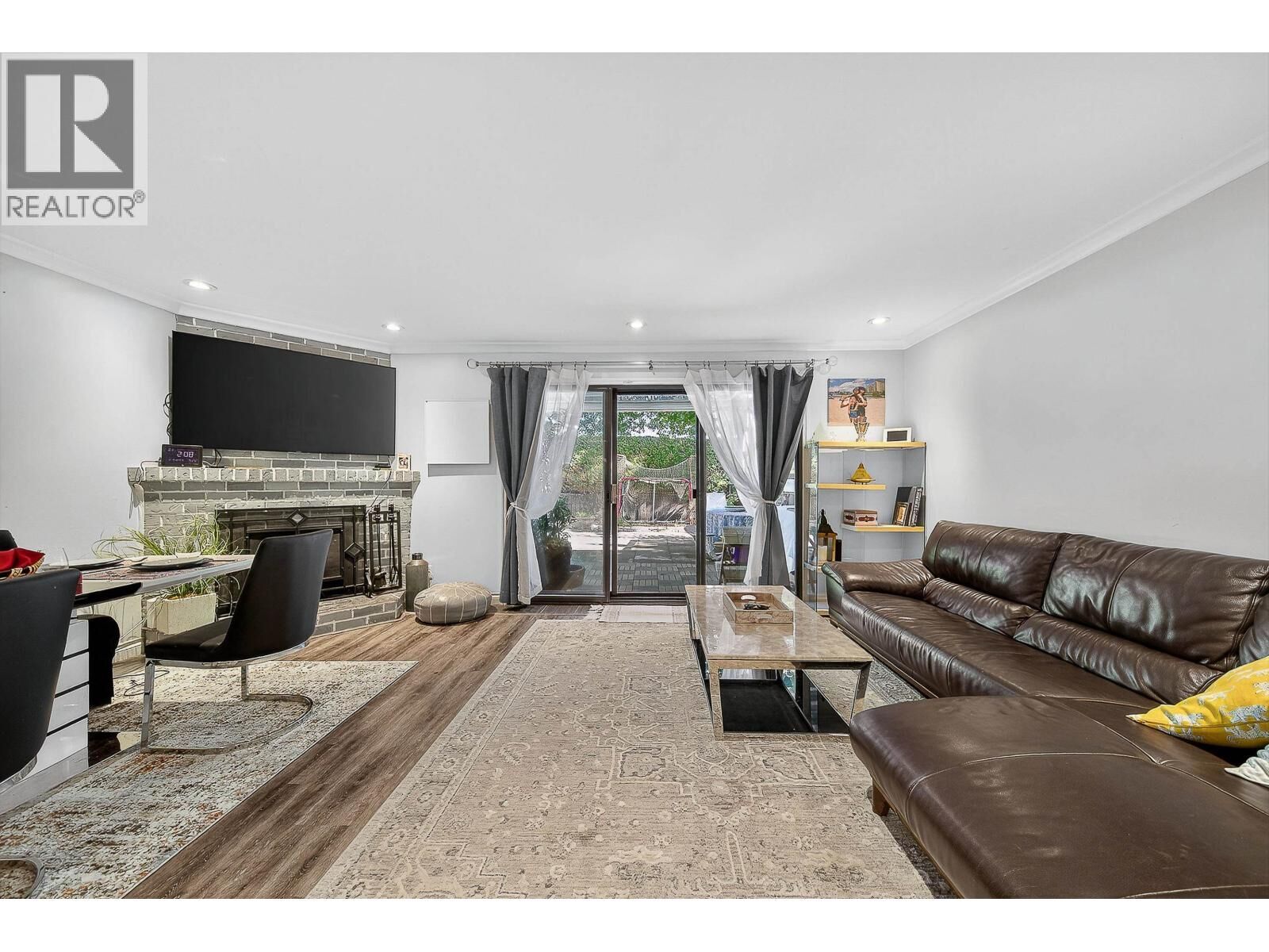 Photo de la propriété: 10660 Springmont Drive 5 BC V7E 1W1