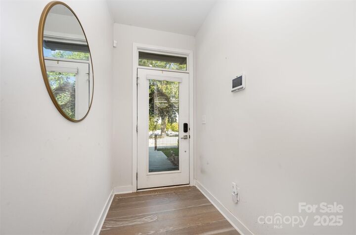 Property Photo: 540 Billingsley Road NC 28211