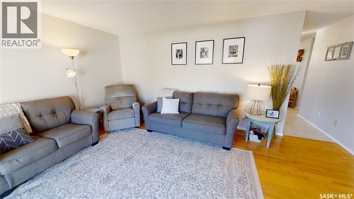 Property Photo:  206 Perehudoff Court  SK S7N 4H1 